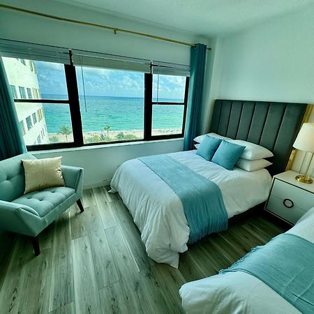 מיאמי ביץ' Directly On The Beach With Pool & Ocean View מראה חיצוני תמונה