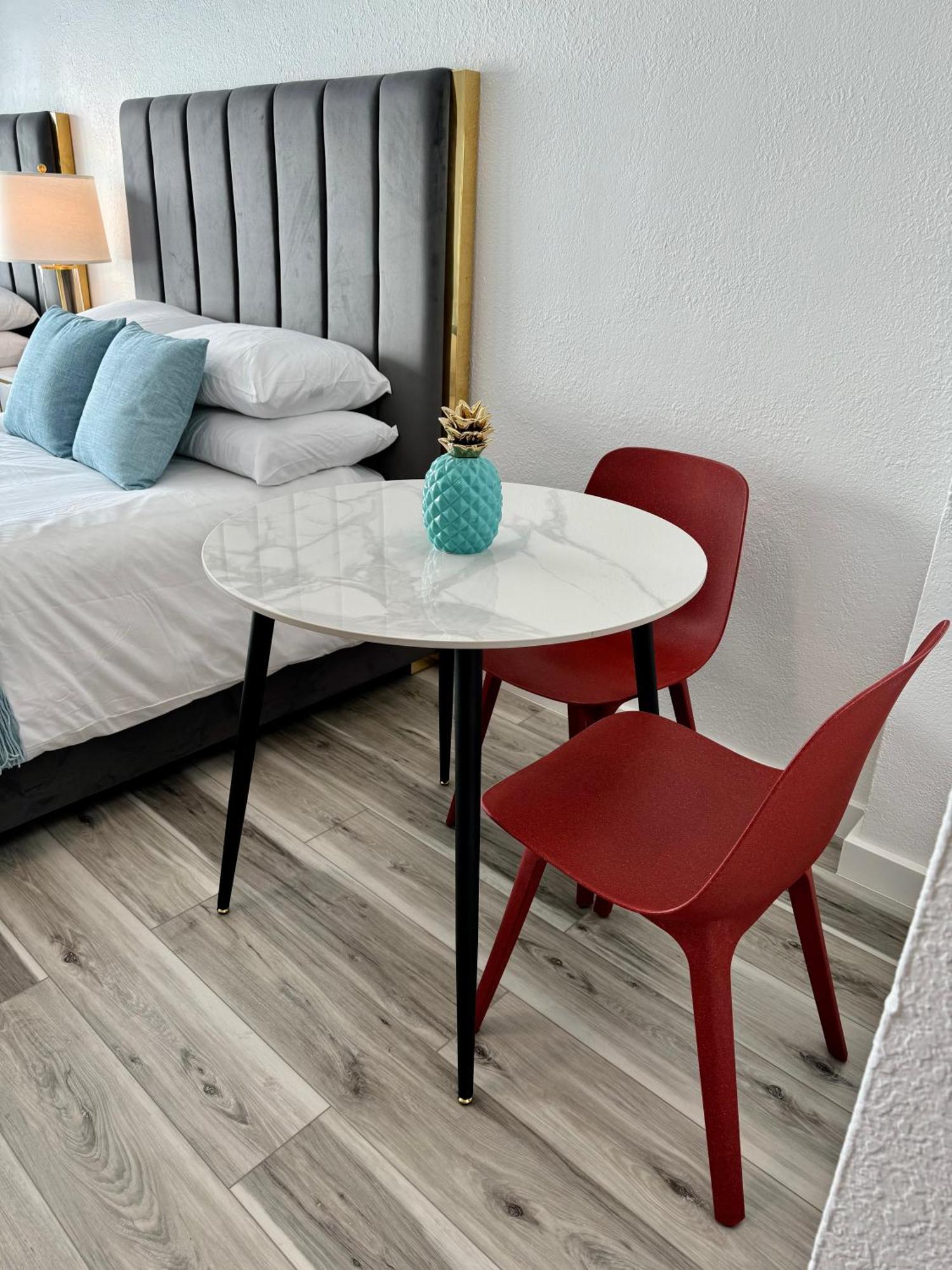מיאמי ביץ' Directly On The Beach With Pool & Ocean View מראה חיצוני תמונה